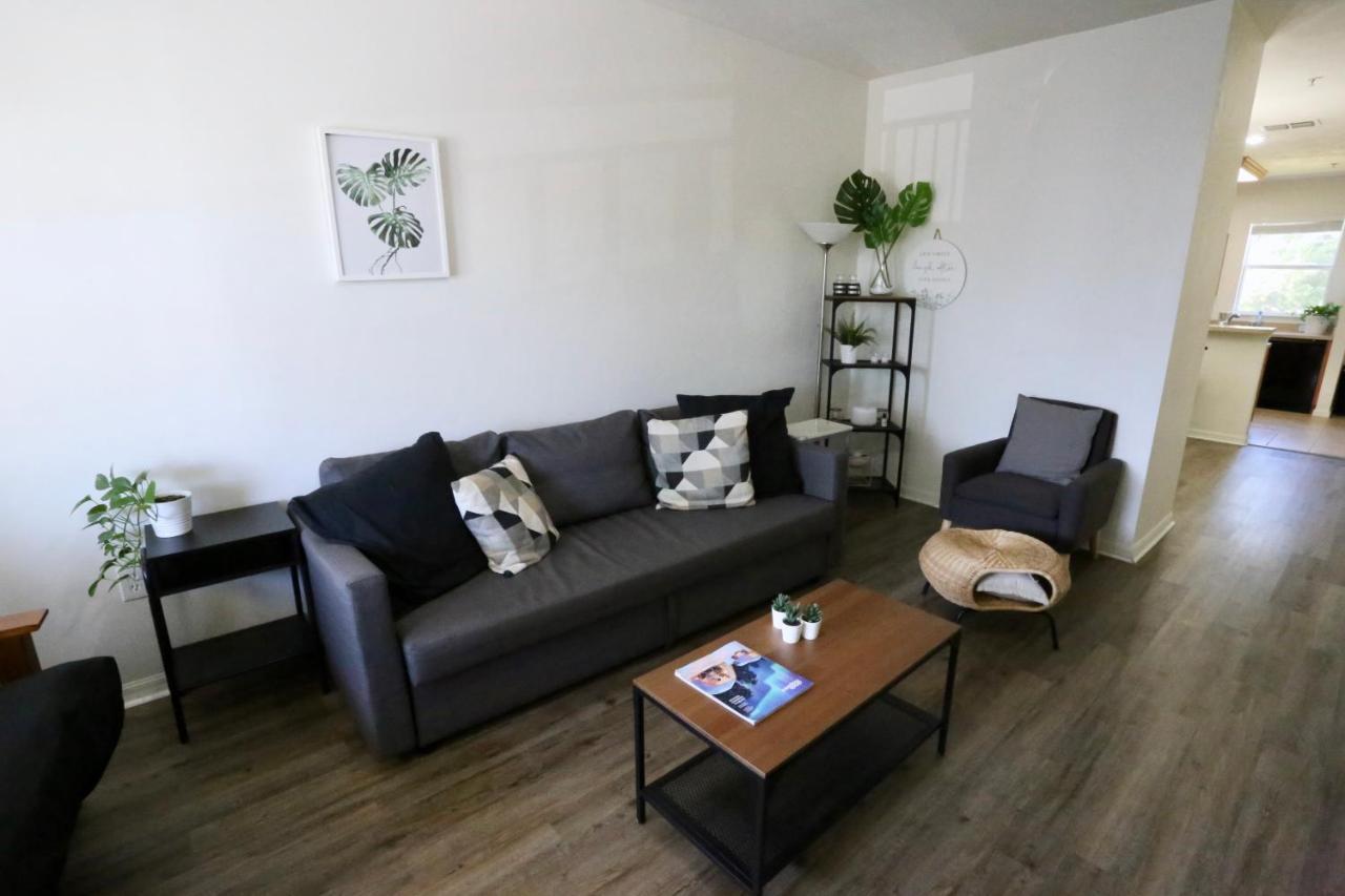 غينزفيل، فلوريدا Oaks Modern & Comfy Condo In The Perfect Location المظهر الخارجي الصورة